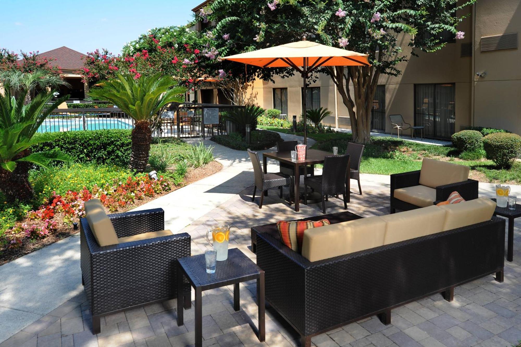Courtyard By Marriott Houston Hobby Airport Ξενοδοχείο Ανέσεις φωτογραφία